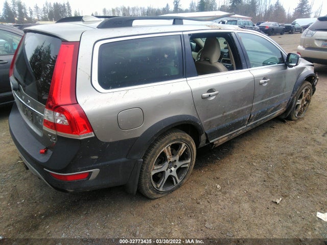 2015 Volvo XC70, VIN: YV4902ND8F1199085