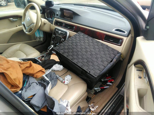 2015 Volvo XC70, VIN: YV4902ND8F1199085
