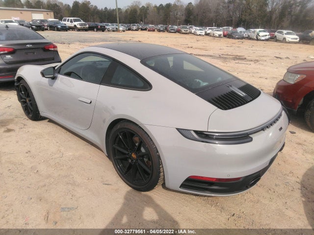 2022 Porsche 911, VIN: WP0AA2A91NS205266