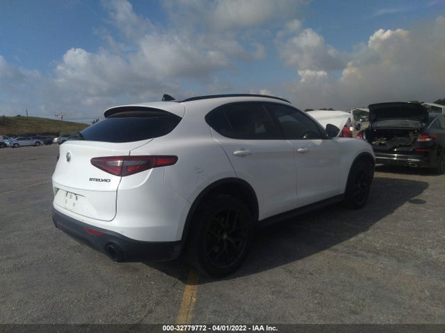 2019 Alfa Romeo Stelvio, VIN: ZASPAKBN3K7C59535