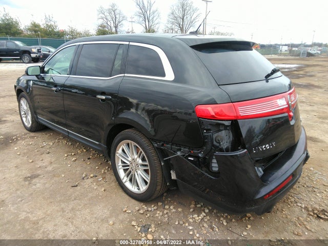 2015 Lincoln MKT, VIN: 2LMHJ5AT5FBL01764