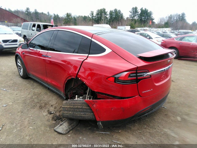 2016 Tesla Model X, VIN: 5YJXCAE24GF008541