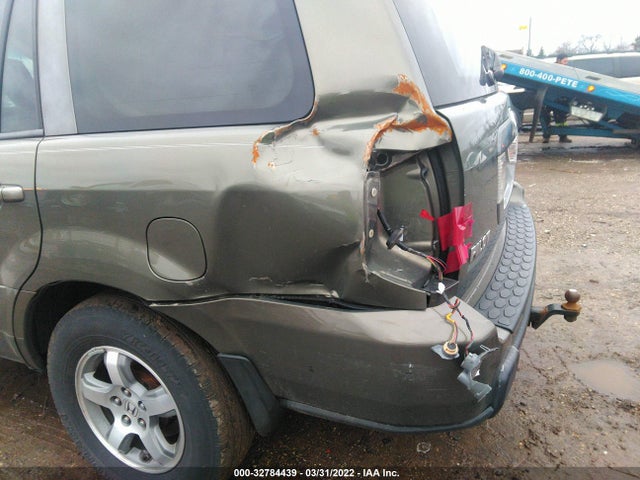 2007 HONDA PILOT VIN: 5FNYF18537B011769