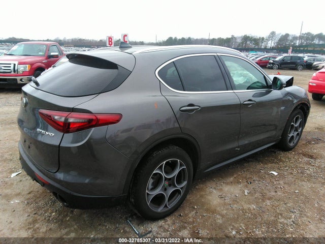 2019 Alfa Romeo Stelvio, VIN: ZASPAKAN0K7C60255