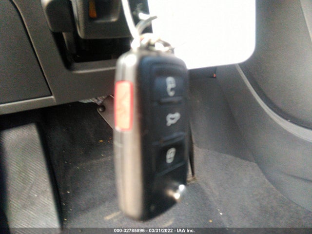 2014 Volkswagen Beetle, VIN: 3VWJL7AT2EM659633