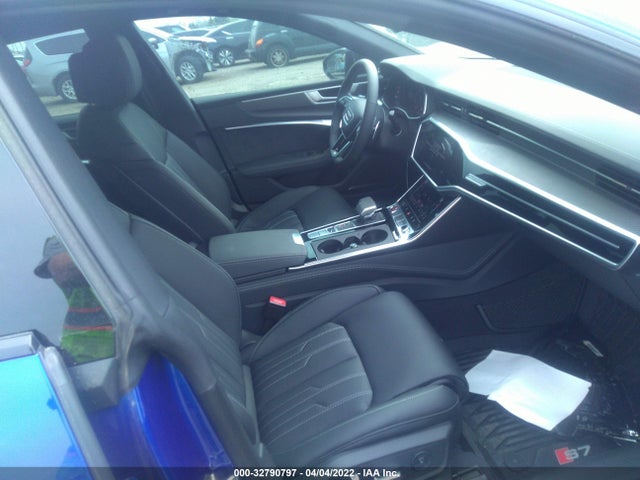 2022 Audi S7, VIN: WAUSFBF20NN018162