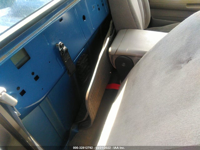 Dodge DAKOTA SLT 2002 1B7FL46X42S531030 Image 9
