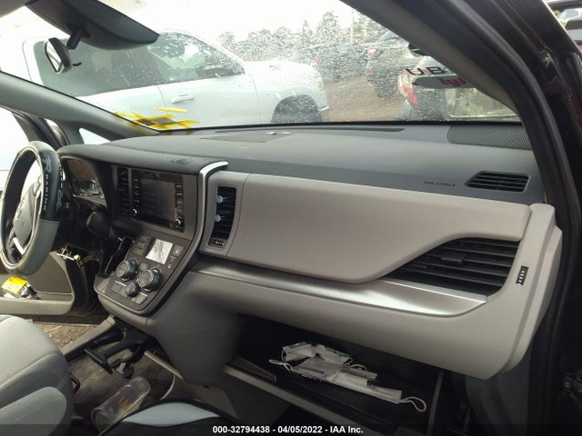 2020 Toyota Sienna, VIN: 5TDZZ3DC1LS086360