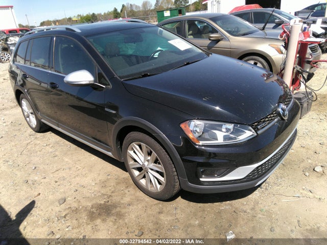 2017 Volkswagen Golf, VIN: 3VWH17AU7HM519434