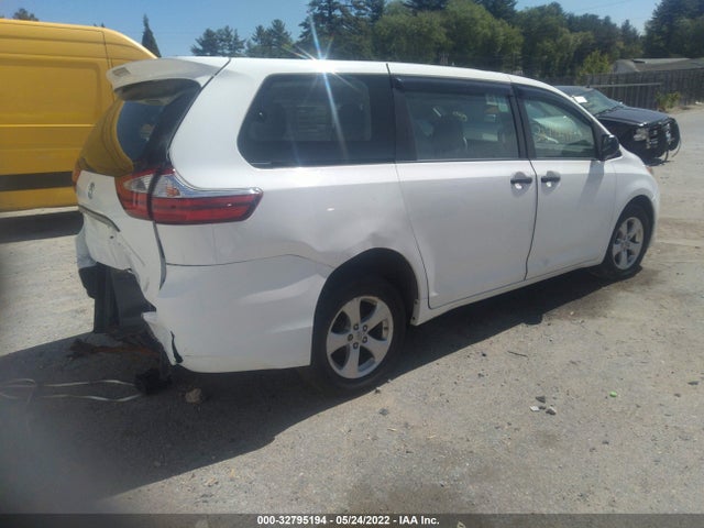 Toyota Sienna L 7 Passenger 2017 5TDZZ3DC4HS896606 Image 4