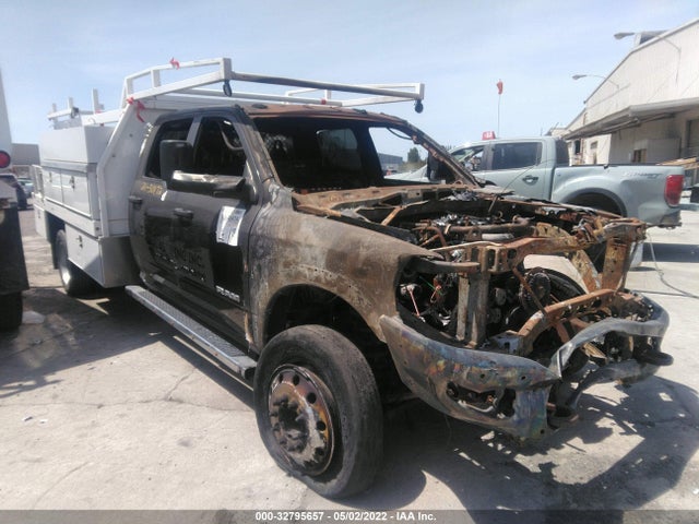 32795657 :رقم المزاد ، 3C7WRMFL7LG175194 vin ، 2020 Ram 5500 Chassis Tradesman/slt/laramie/limited مزاد بيع