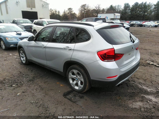2015 BMW X1, VIN: WBAVM1C50FVZ94424