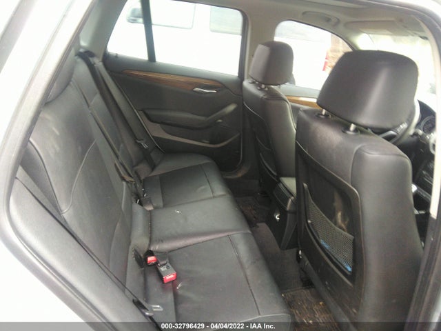 2015 BMW X1, VIN: WBAVM1C50FVZ94424