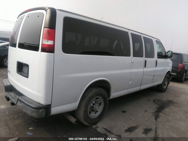 2017 Chevrolet Express, VIN: 1GAZGPFG0H1203212