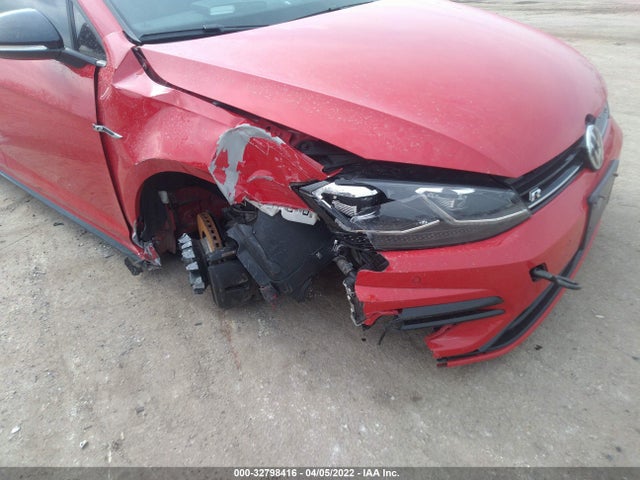 2018 Volkswagen Golf R, VIN: WVWVF7AU9JW219827