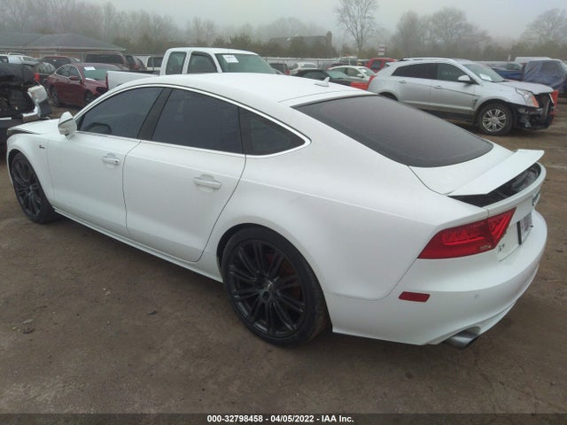 2014 Audi A7, VIN: WAUWGAFC7EN056361