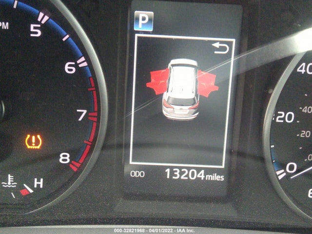 Toyota RAV4 LE 2017 JTMBFREV0HJ167819 Image 7