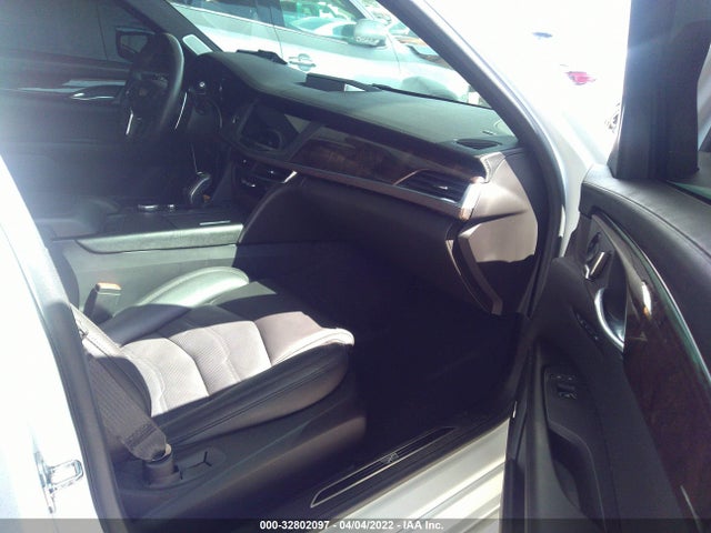 2020 Cadillac CT6, VIN: 1G6KE5RS6LU101183