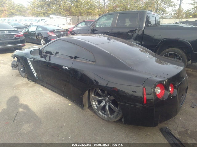 2015 Nissan GT-R, VIN: JN1AR5EF8FM280078