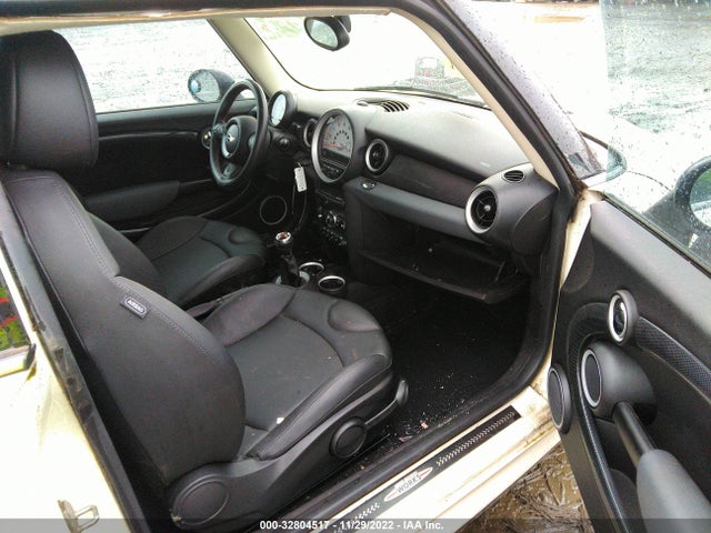 2012 MINI COOPER CLUBMAN S VIN: WMWZG3C50CTY32207