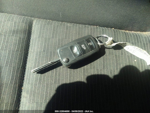 2015 Volkswagen Tiguan, VIN: WVGBV7AX2FW580691