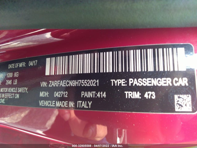 2017 Alfa Romeo Giulia, VIN: ZARFAECN9H7552021