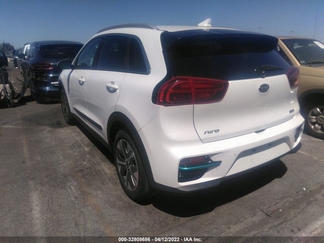 2021 Kia Niro, VIN: KNDCE3LG1M5104093
