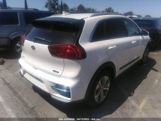 2021 Kia Niro, VIN: KNDCE3LG1M5104093
