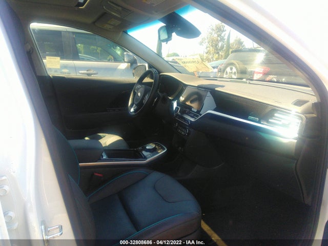 2021 Kia Niro, VIN: KNDCE3LG1M5104093