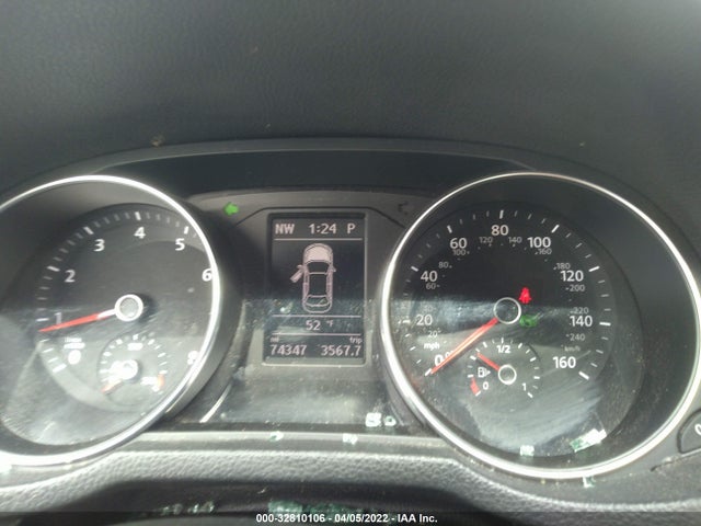 1VWBT7A37HC049902 Volkswagen Passat 1.8t Se