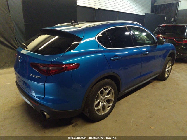 2019 Alfa Romeo Stelvio, VIN: ZASPAKANXK7C57301