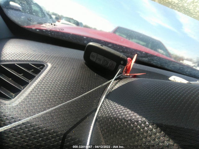 2015 Hyundai Veloster, VIN: KMHTC6AD2FU235196