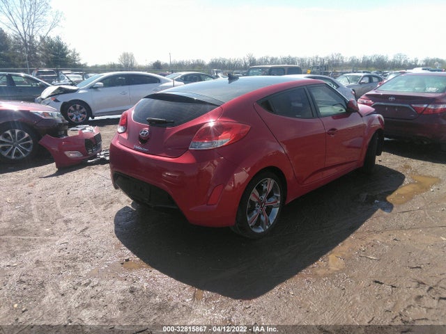 2015 Hyundai Veloster, VIN: KMHTC6AD2FU235196