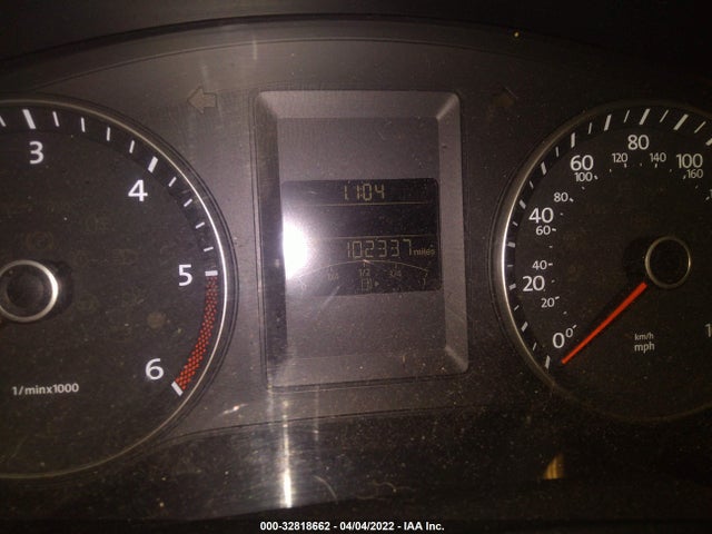 3VWLL7AJ3EM404996 Volkswagen Jetta Sedan Tdi W/premium