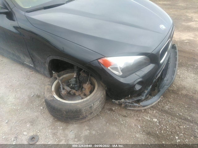 2015 BMW X1, VIN: WBAVL1C5XFVY33839