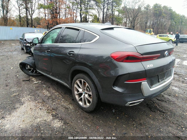 2021 BMW X6, VIN: 5UXCY6C02M9G27032