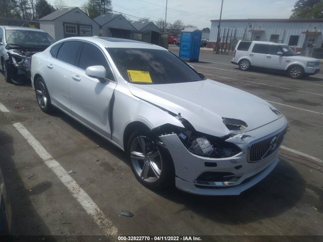 2017 Volvo S90, VIN: YV1102AK4H1009610