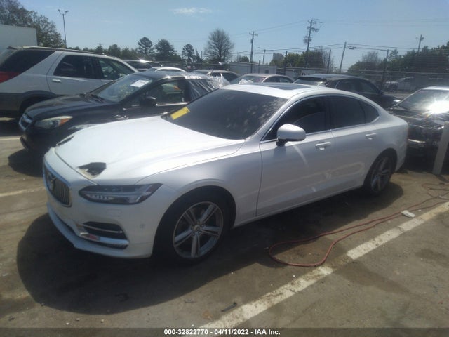 2017 Volvo S90, VIN: YV1102AK4H1009610
