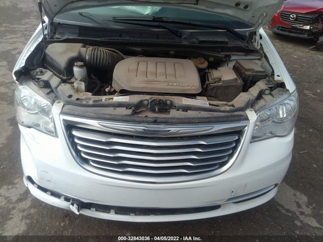 2C4RC1AG6GR159556 Chrysler Town & Country Lx