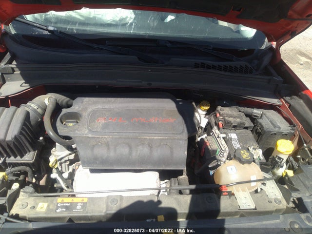 2016 Jeep Renegade, VIN: ZACCJBBT5GPD25664