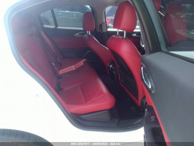 2020 Alfa Romeo Giulia, VIN: ZARFAMAN0L7630689