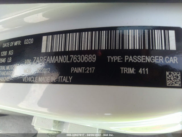2020 Alfa Romeo Giulia, VIN: ZARFAMAN0L7630689