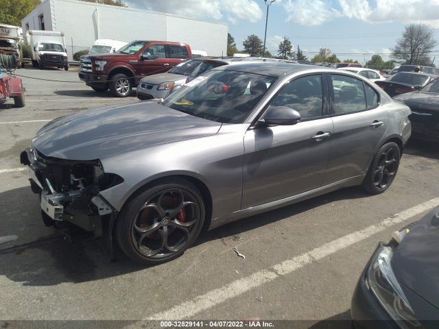2018 Alfa Romeo Giulia, VIN: ZARFAECN3J7594156