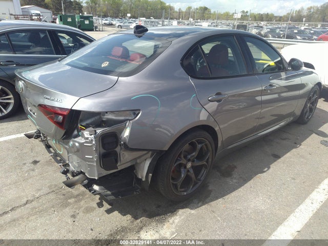 2018 Alfa Romeo Giulia, VIN: ZARFAECN3J7594156