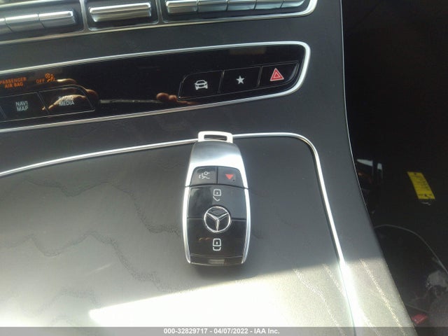 2022 Mercedes-Benz E-Class, VIN: W1KZF8DB2NB016900