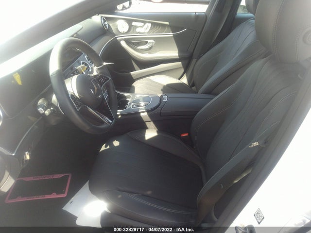 2022 Mercedes-Benz E-Class, VIN: W1KZF8DB2NB016900