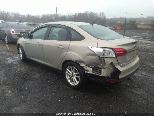 2015 Ford Focus, VIN: 1FADP3F27FL360368