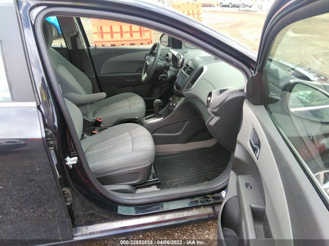2015 Chevrolet Sonic, VIN: 1G1JC6SB7F4126458