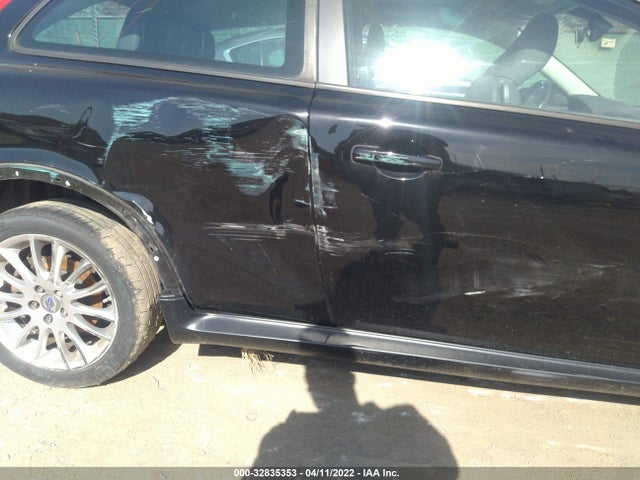 Volvo C30 2011 YV1672MK1B2211125 Image 6
