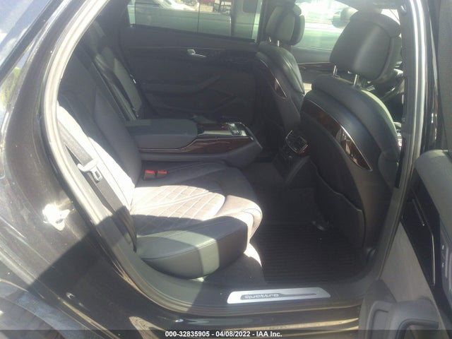 2015 Audi A8, VIN: WAU32AFD6FN041426